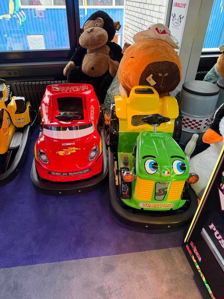 Sela Minicars voor binnen- of buitenspeeltuin, Ophalen, Gebruikt