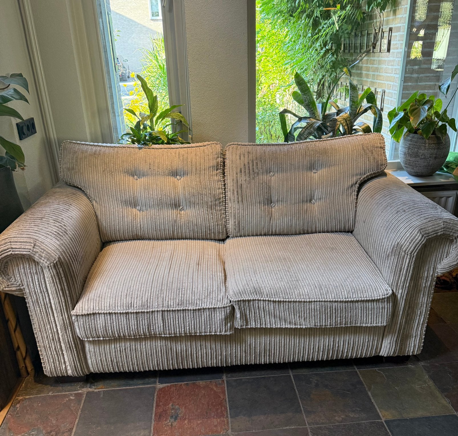 UrbanSofa 2-zits bank – ribstof beige/taupe, 150 tot 200 cm, Tweepersoons, 75 tot 100 cm, Ophalen of Verzenden