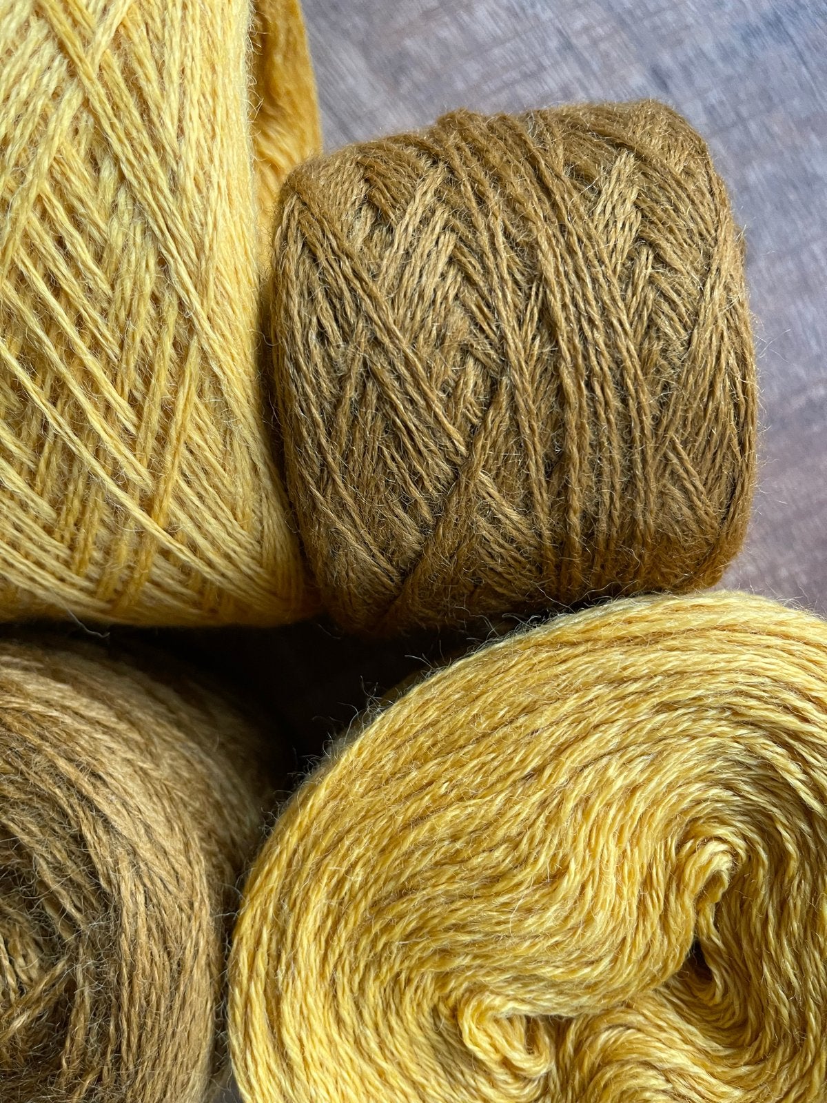 Zachte pure wol garen - 630 gram, Hobby en Vrije tijd, Breien en Haken, Ophalen of Verzenden, Nieuw, Breien of Haken, Wol of Garen