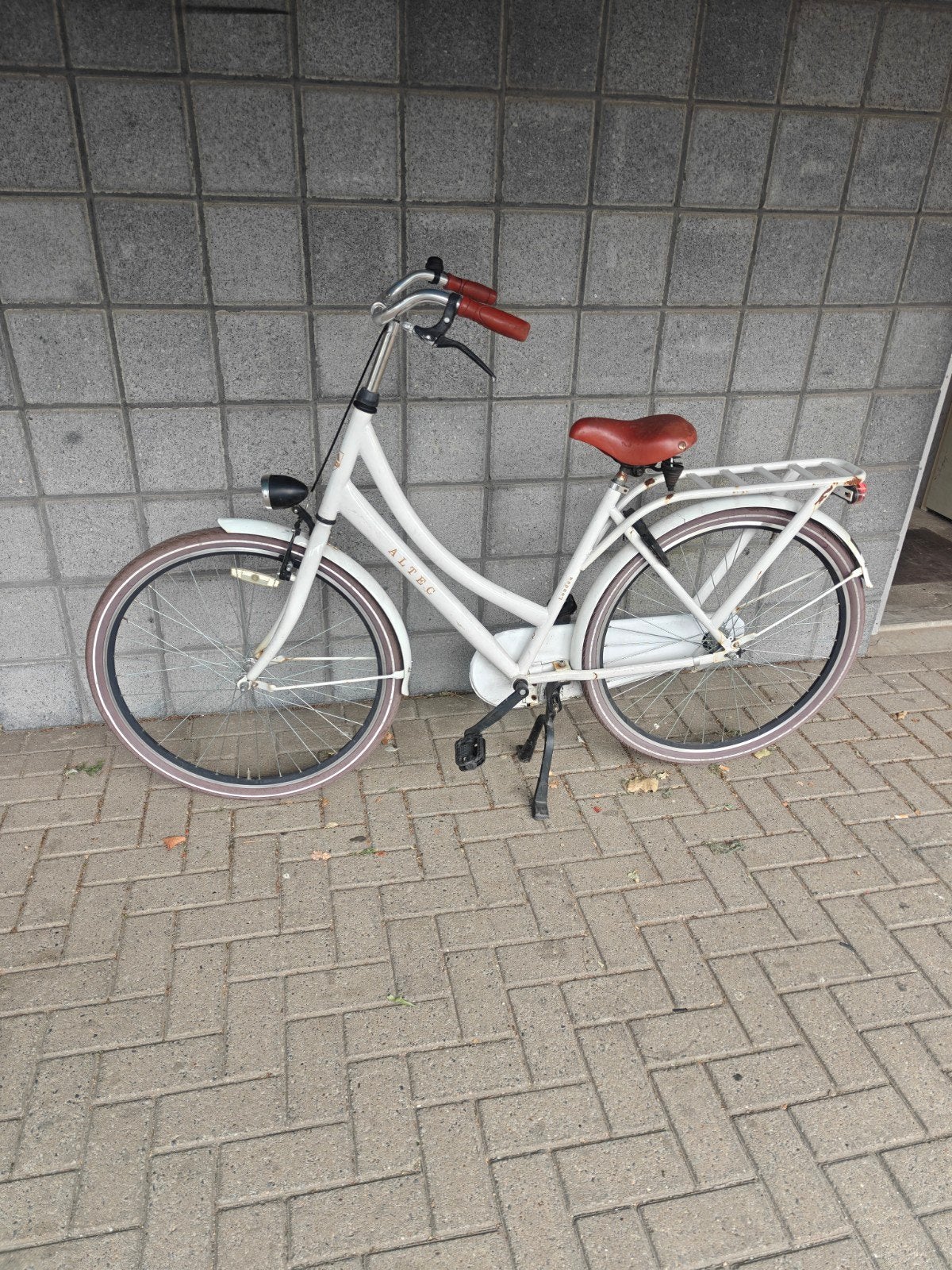 Witte Altec dames fiets, Fietsen en Brommers, Fietsen | Dames | Damesfietsen, Gebruikt, Overige merken, (Extra) lage instap, 50 tot 53 cm