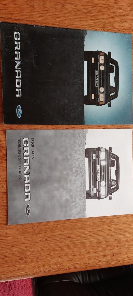 Folder Ford Granada's 1984 + folder van de specificaties, Auto diversen, Overige Auto diversen, Ophalen