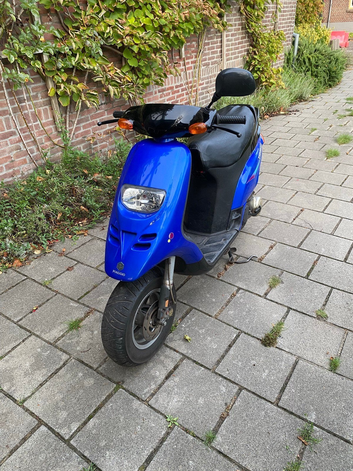 Mooie Piaggio Typhoon uit 2003, Fietsen en Brommers, Ophalen, Tweetakt, Overige modellen