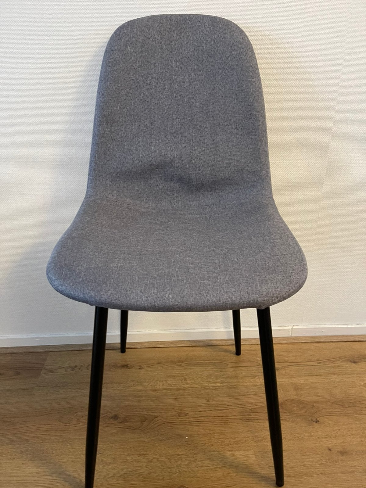 8 moderne eetkamerstoelen – grijs, nette staat, Huis en Inrichting, Ophalen, Zo goed als nieuw, Grijs, Vijf, Zes of meer stoelen