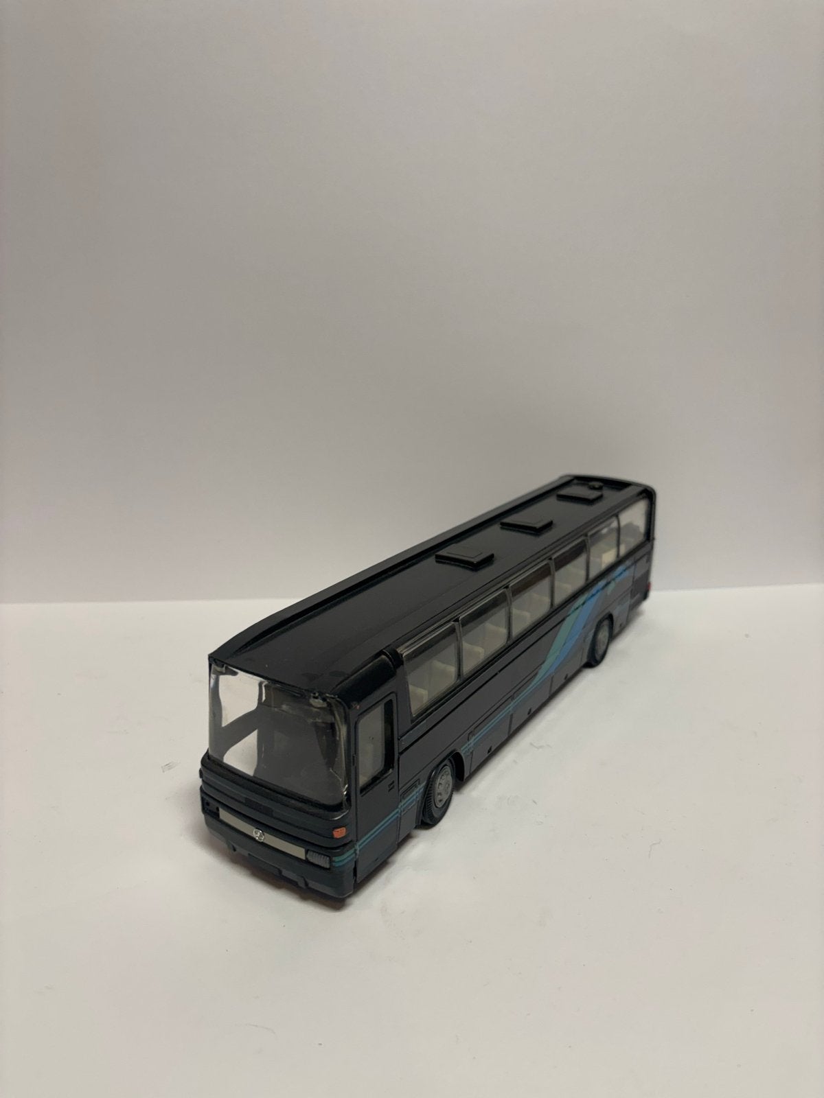 Zwarte speelgoed/model bus, Ophalen of Verzenden, Gebruikt