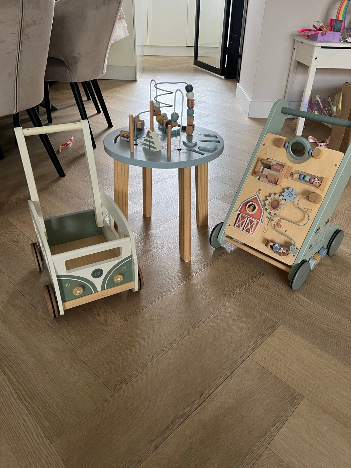 Little Dutch Set: 2x Loopwagen, Activiteitentafel, Ophalen, Zo goed als nieuw, Overige typen, Met wieltjes