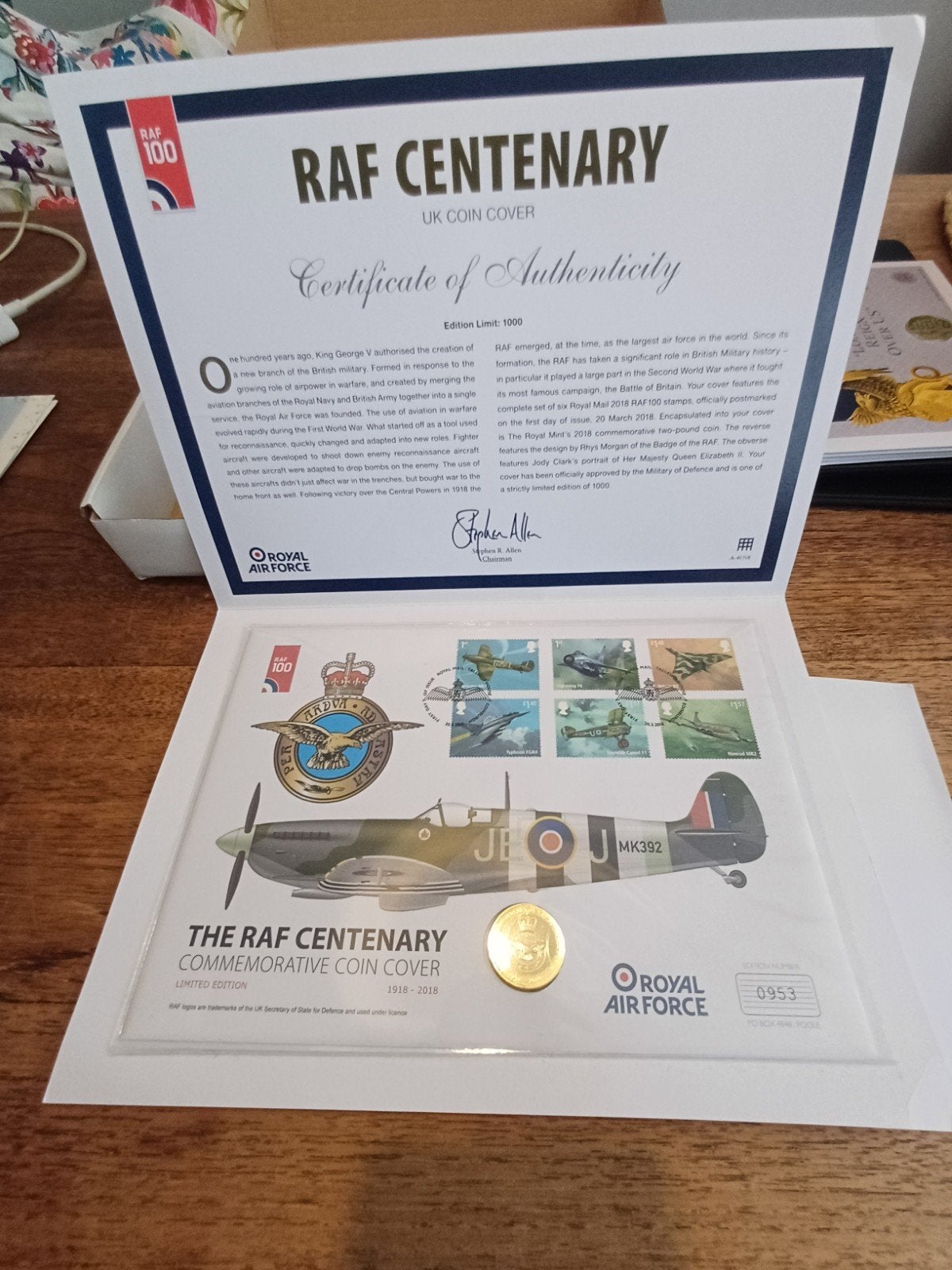RAF Centenary, D-Day, Harrier Jump Jet UK Coin Covers, Ophalen of Verzenden, Verzamelmap