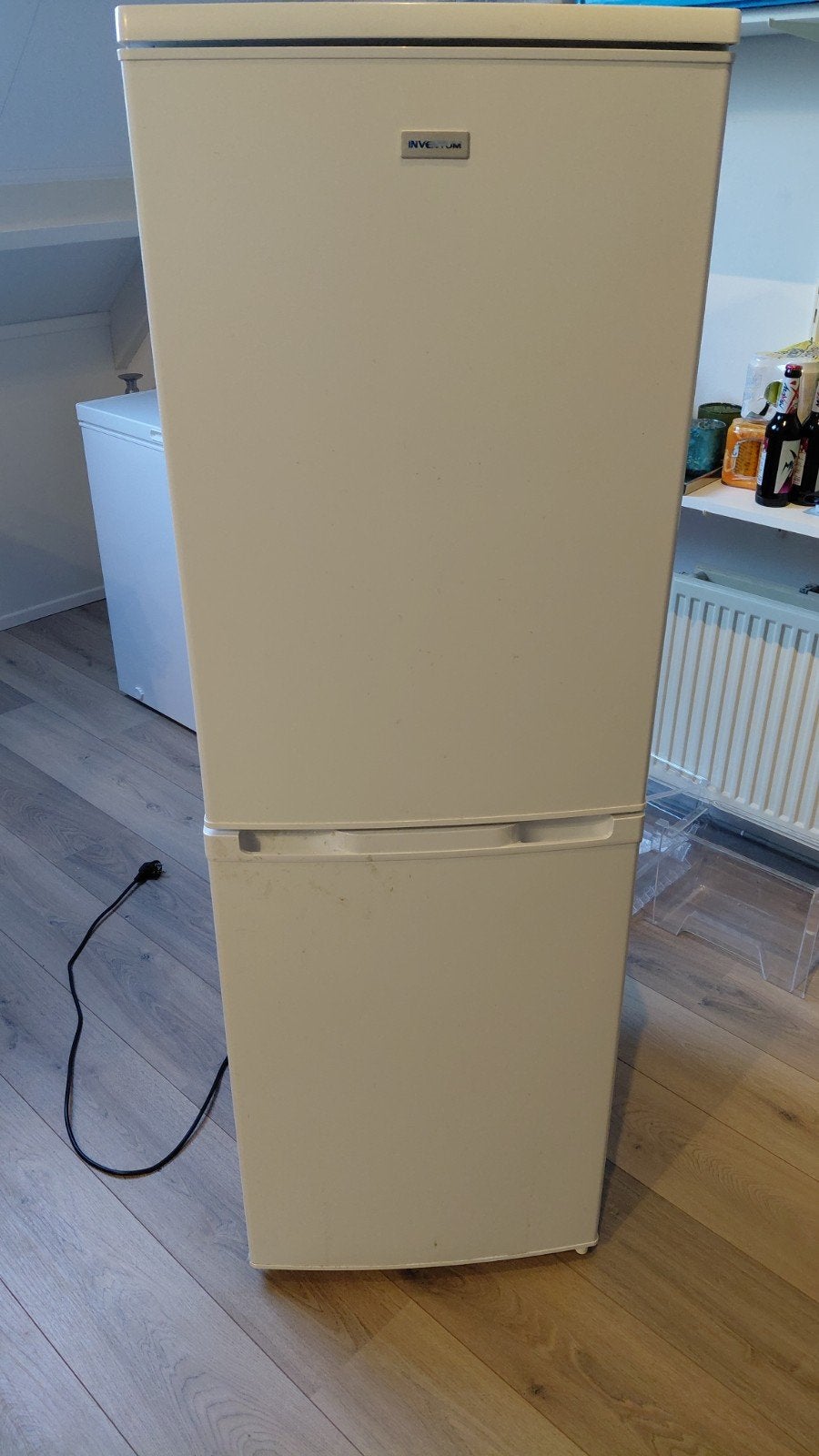 Inventum KV1530 Koel-vriescombinatie - Zo goed als nieuw, Ophalen, 150 tot 200 liter, Met aparte vriezer, Zo goed als nieuw