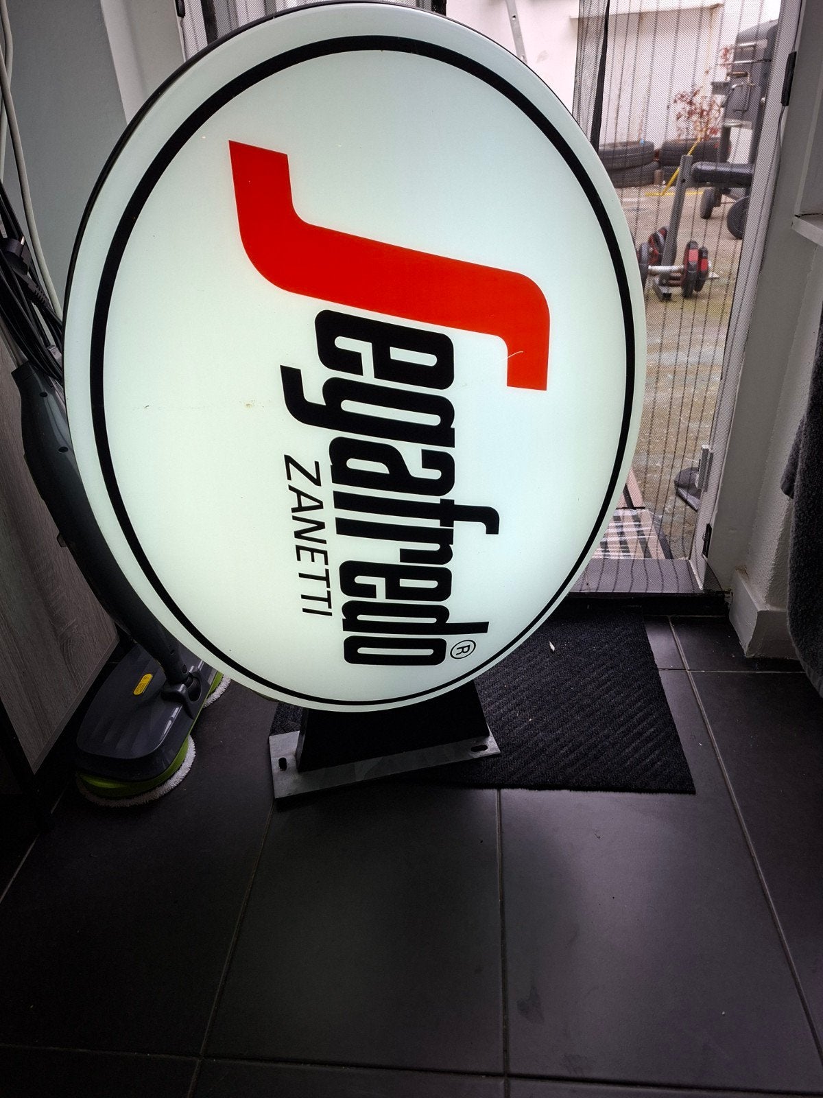 Segafredo Zanetti Lichtreclame / Lichtbak, Verzamelen, Ophalen of Verzenden, Zo goed als nieuw, Lichtbak of (neon) lamp