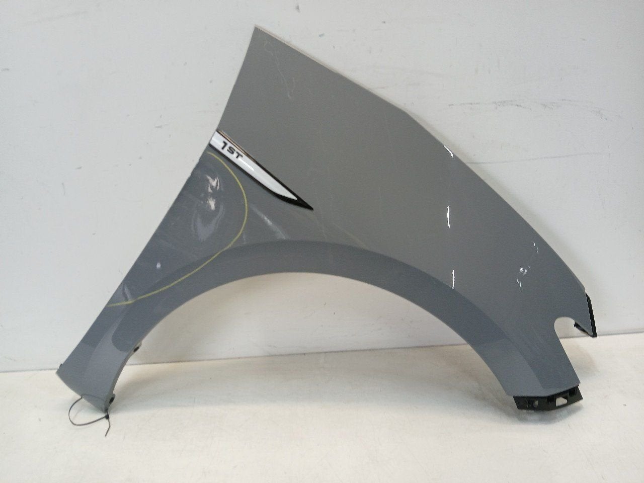 Spatbord rechts voor Volkswagen ID.3, Auto-onderdelen, Carrosserie en Plaatwerk, Spatbord, Volkswagen, Gebruikt, Herkomst onderdeel bekend