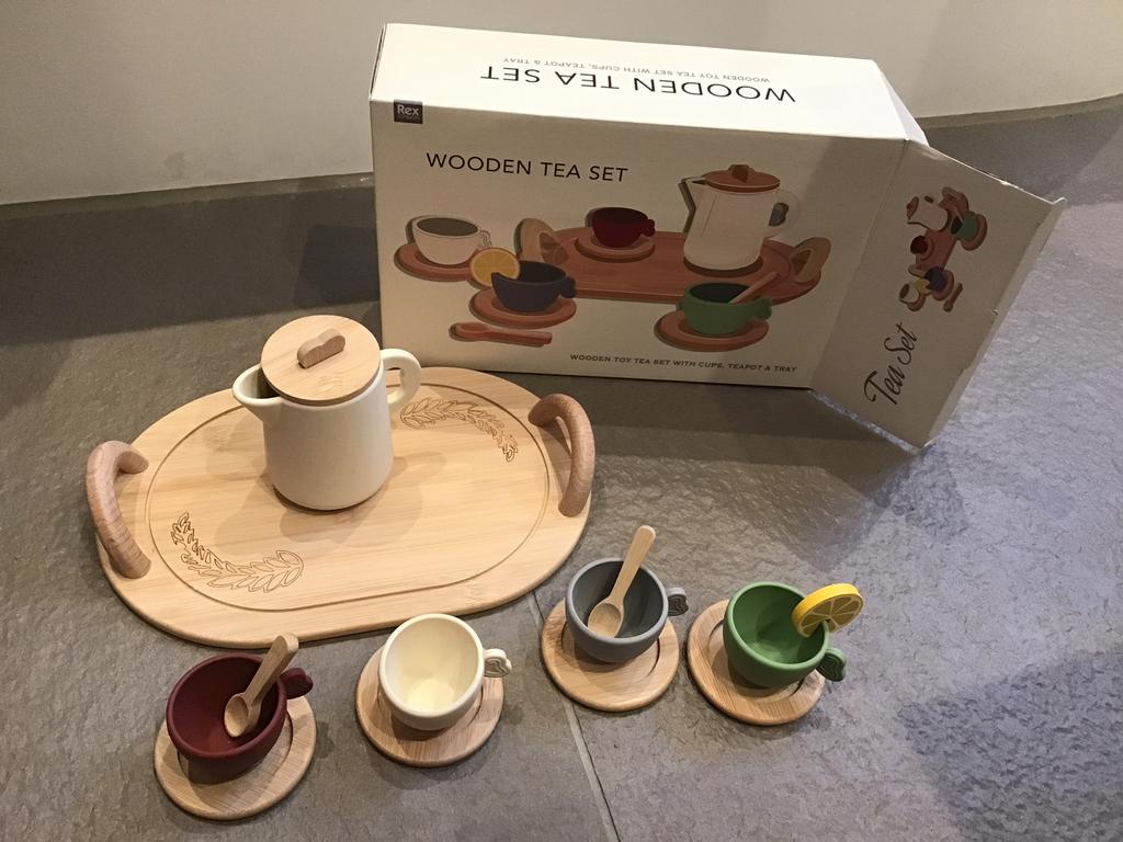Houten siliconen thee set incl accessoires en doos NIEUW, Kinderen en Baby's, Speelgoed | Speelkeukens, Ophalen, Nieuw, Hout, Speelkeuken-accessoire