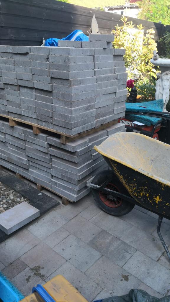 nieuwe stenen overcompleet, Tuin en Terras, Tegels en Klinkers, Klinkers, Nieuw, Ophalen of Verzenden, 10 m² of meer
