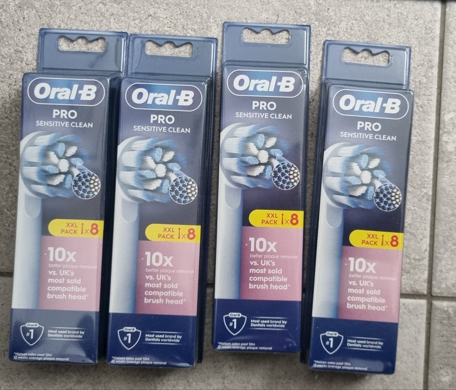 32x Oral-B Pro Sensitive Clean Opzetborstels Nieuw, Ophalen of Verzenden, Nieuw, Mondverzorging
