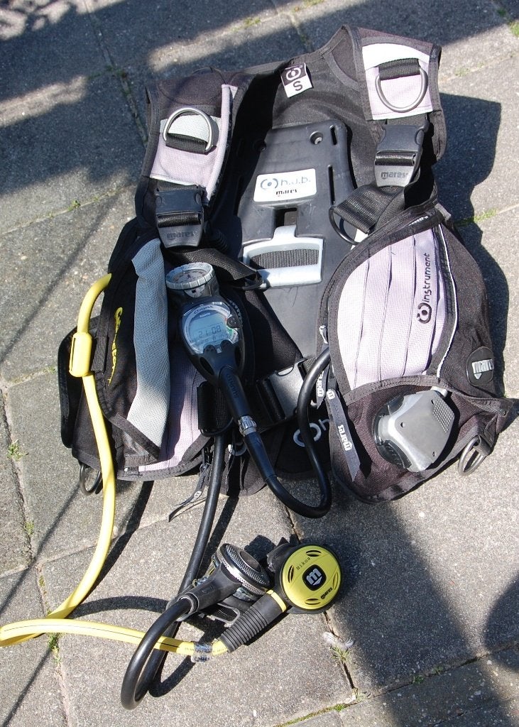 Mares hub vest met integreert cysteem, Ophalen of Verzenden, Zo goed als nieuw, Trimvest of Wing