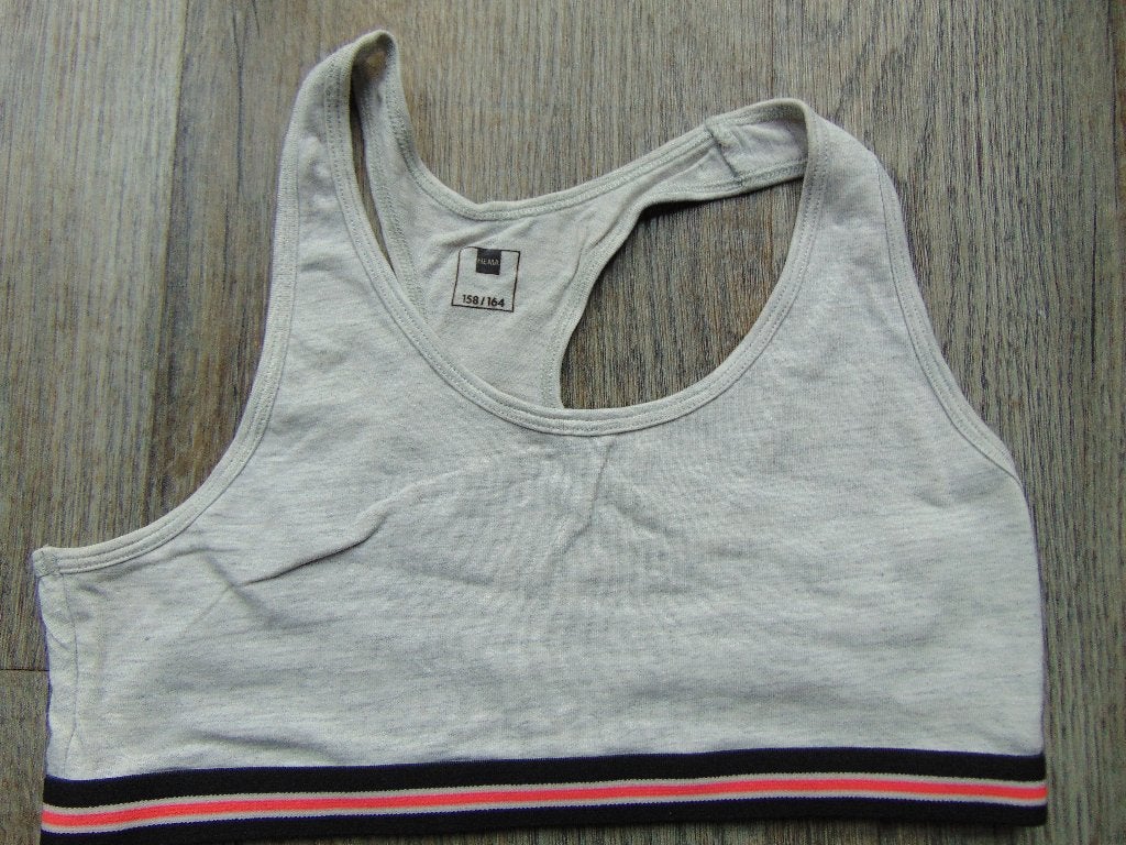 Topje grijs maat 158 Hema croptop, Kinderen en Baby's, Kinderkleding | Maat 158, Meisje, Ophalen of Verzenden, Zo goed als nieuw