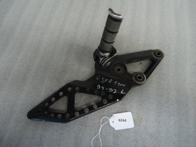 GSXR1100 1995 - 1996, 1993 - 1994 Suzuki D1-24633