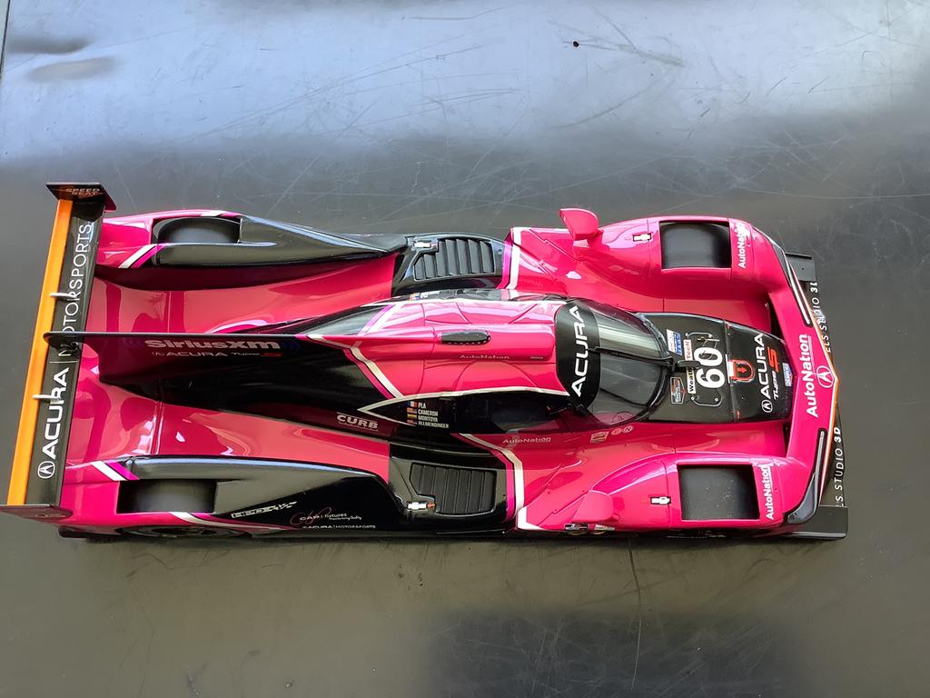Modelauto, Hobby en Vrije tijd, Modelauto's | 1:18, Ophalen of Verzenden, Zo goed als nieuw, Auto, Overige merken