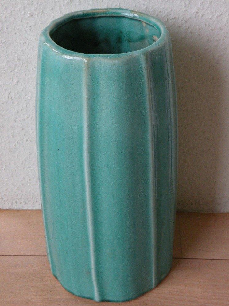 Vaas., Overige kleuren, Aardewerk of Porselein, Ophalen of Verzenden, Zo goed als nieuw