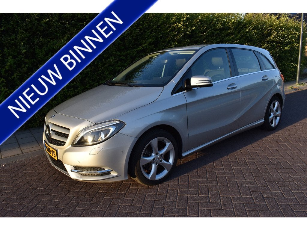 Mercedes-Benz B-Klasse 200 Amb '13 1e Eig, Trekh, PERFECTE S, Auto's, Mercedes-Benz, Voorwielaandrijving, Gebruikt, Bi-Xenon koplampen