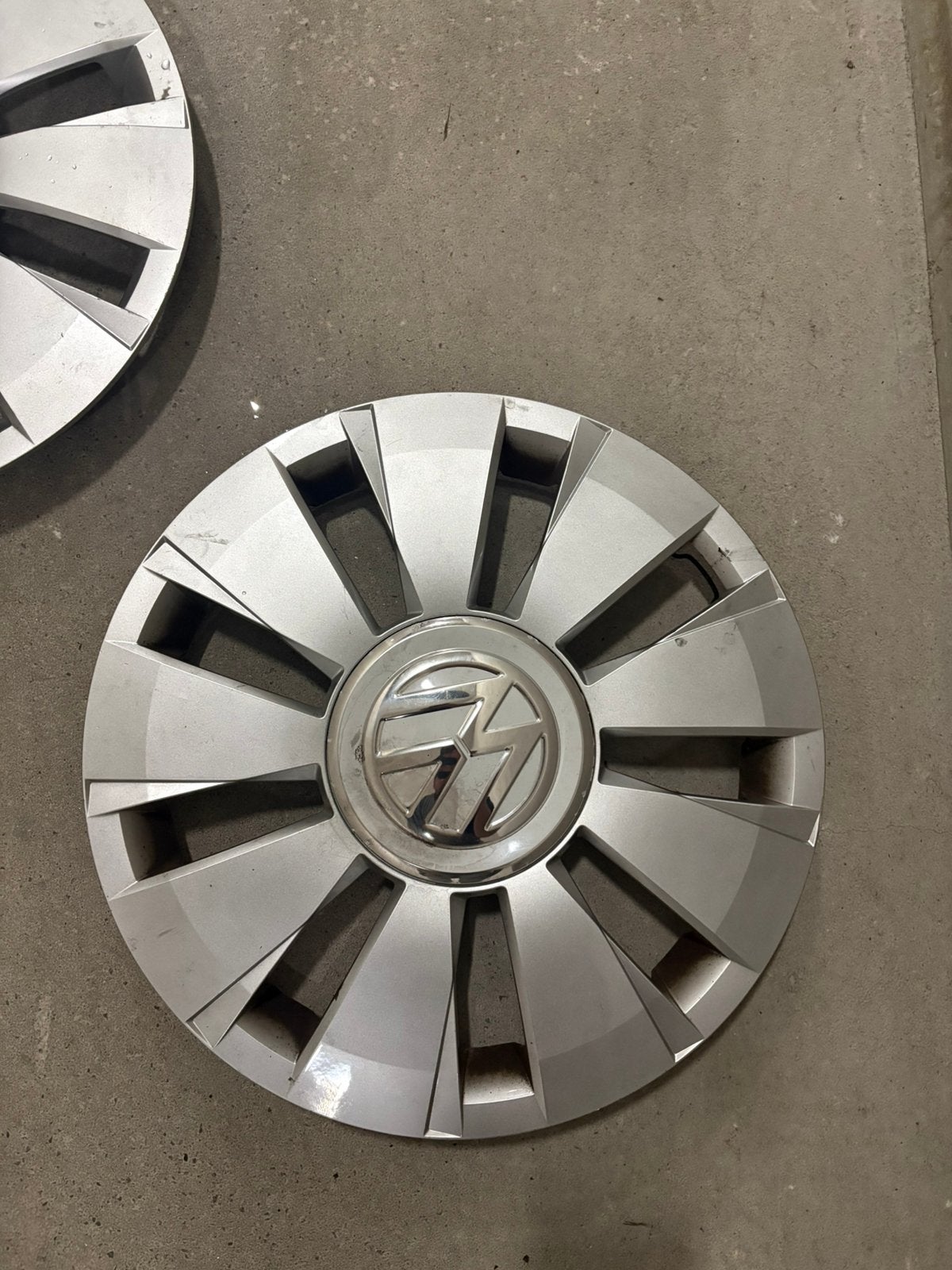 Wieldoppen Volkswagen Up, Auto diversen, Ophalen, Zo goed als nieuw