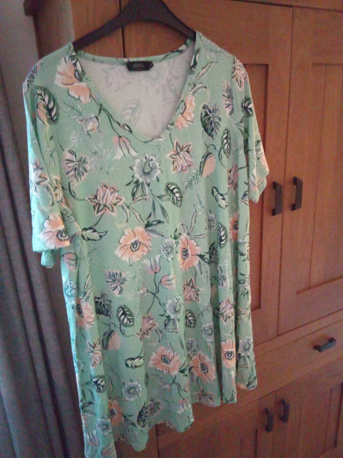 Een groene tuniek van Yesta maat 1, Verzenden, Zo goed als nieuw, Groen, Blouse of Tuniek