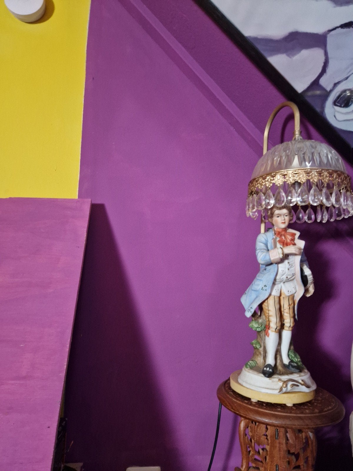 Antieke porseleinen tafellamp met kristallen kap, Antiek en Kunst, Ophalen