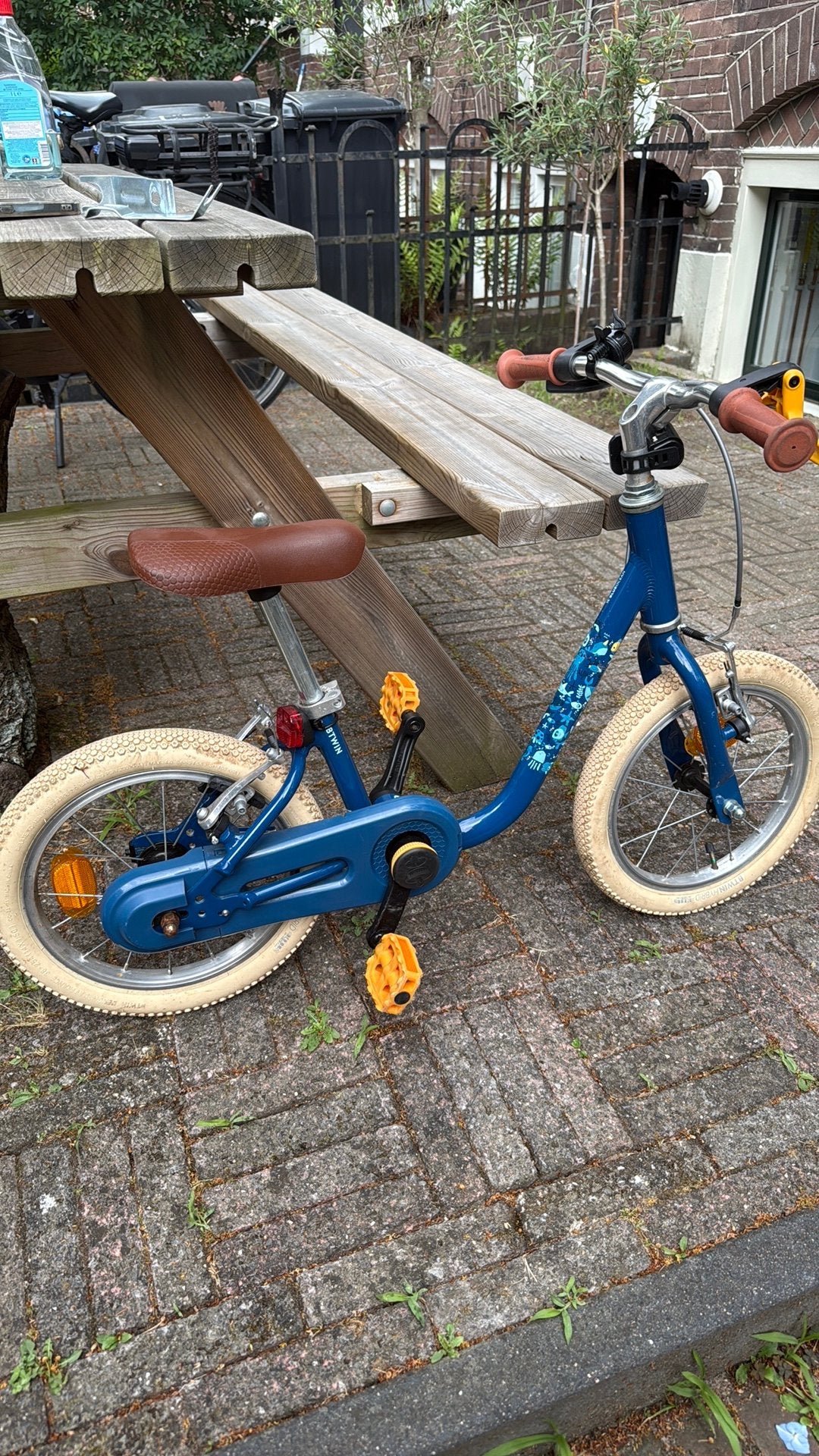 BTWIN kinderfiets 14 inch (3-5 jaar), Ophalen, Zo goed als nieuw, Minder dan 16 inch