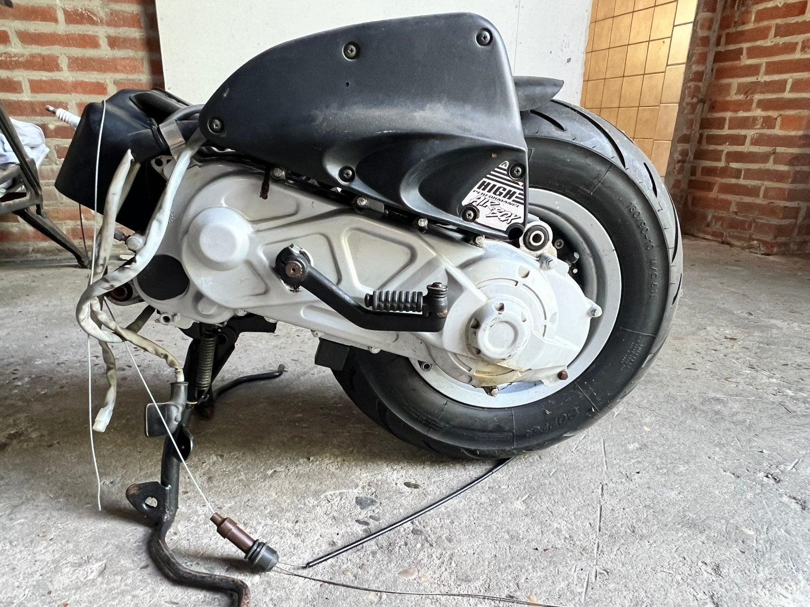 Gilera Stalker DD double disk TPH 50cc AC 2T blokje 6000km, Ophalen, Zo goed als nieuw, Blok