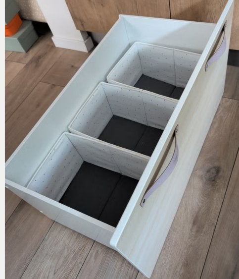 2x IKEA SMÅSTAD speelgoedkist met bank en 6 mandjes, Ophalen, Gebruikt, Wit, Opbergmeubel