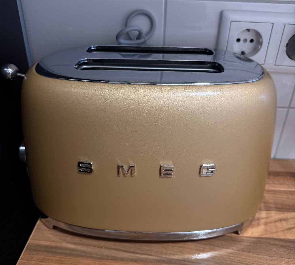 SMEG broodrooster en waterkoker champagne, 1 tot 2 liter, Ophalen, Gebruikt