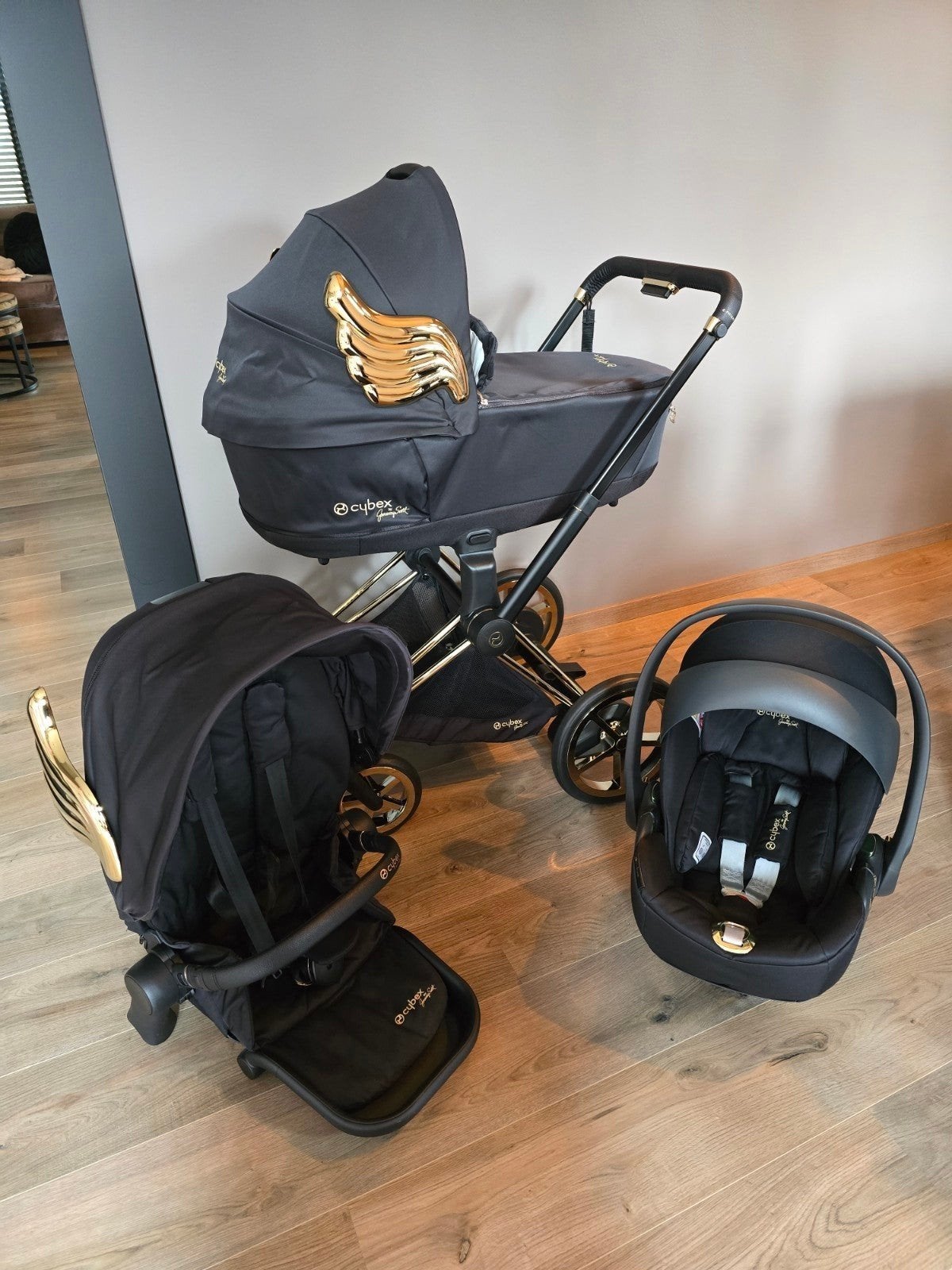 Cybex E-priam Jeremy Scott 3-in-1 Combiwagen, Overige merken, Ophalen of Verzenden, Zo goed als nieuw, Combiwagen