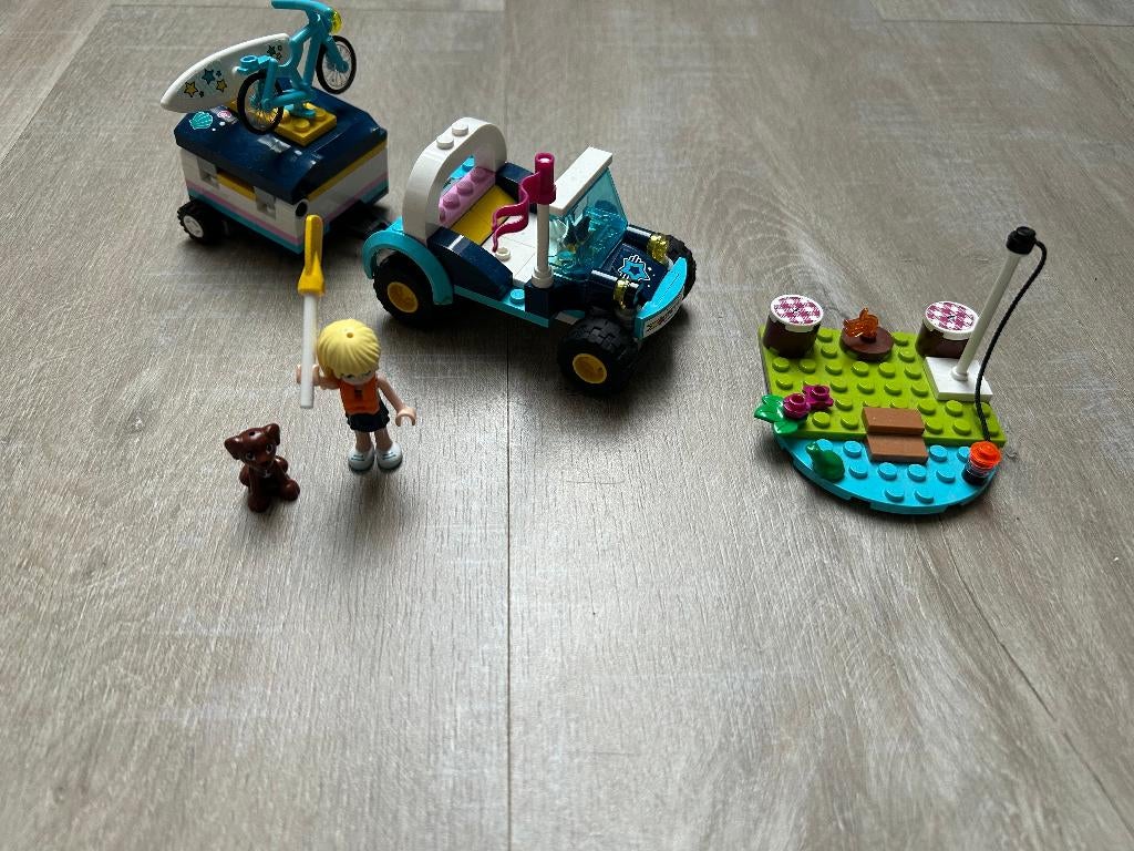 Lego Friends 41364 Stephanie's buggy en aanhanger. Nieuwst., Lego, Ophalen of Verzenden, Zo goed als nieuw, Compleet