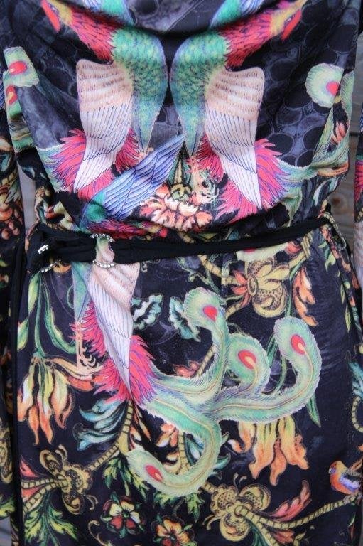 Jurk zwart/ kleur Etoile du monde mt 4 (M) VAste prijs, Kleding | Dames, Jurken, Maat 38/40 (M), Ophalen of Verzenden, Zo goed als nieuw