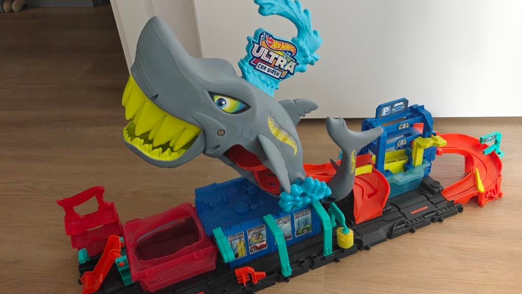Hot Wheels Color Reveal Haai Wasstraat Speelset, Ophalen, Zo goed als nieuw