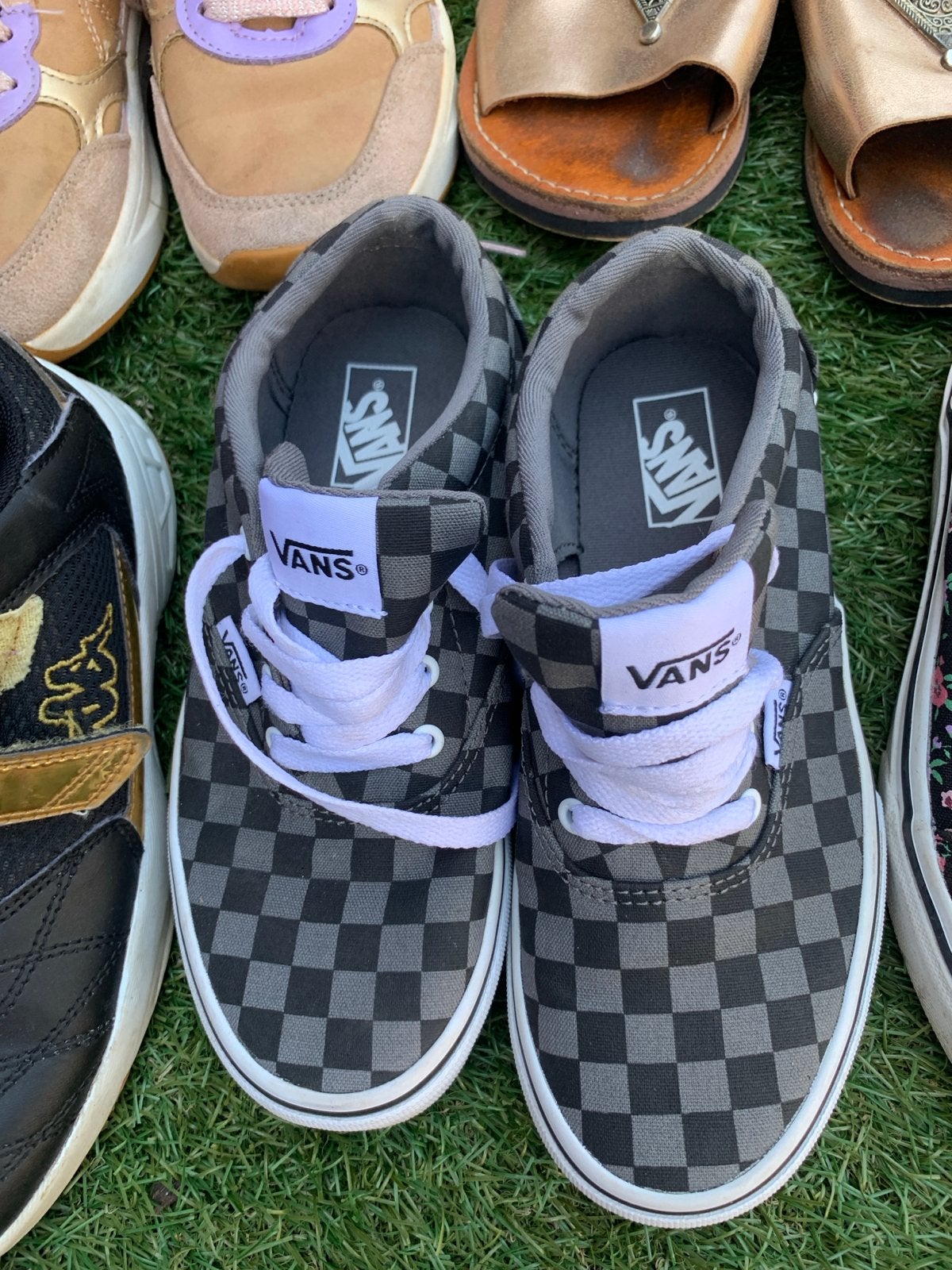 sneakers schoenen partij lacoste sketscher kappa 33 34 35 37, Ophalen of Verzenden, Gebruikt, Meisje, Schoenen