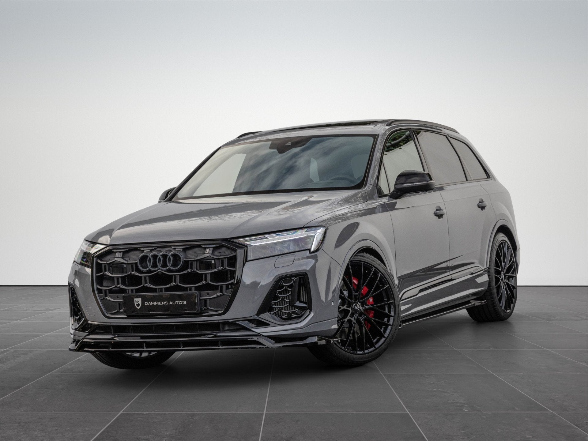 Audi SQ7 4.0 TFSI 507pk Quattro Pano S-stoelen 4-wielsturing, Auto's, Audi, Automaat, SQ7, 2175 kg, Gebruikt
