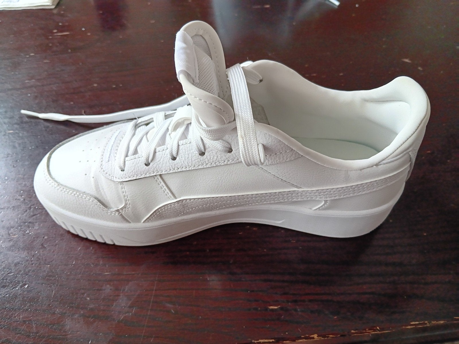 Witte Puma sneakers - Nieuw met prijskaartje, Ophalen, Puma, Wit, Nieuw