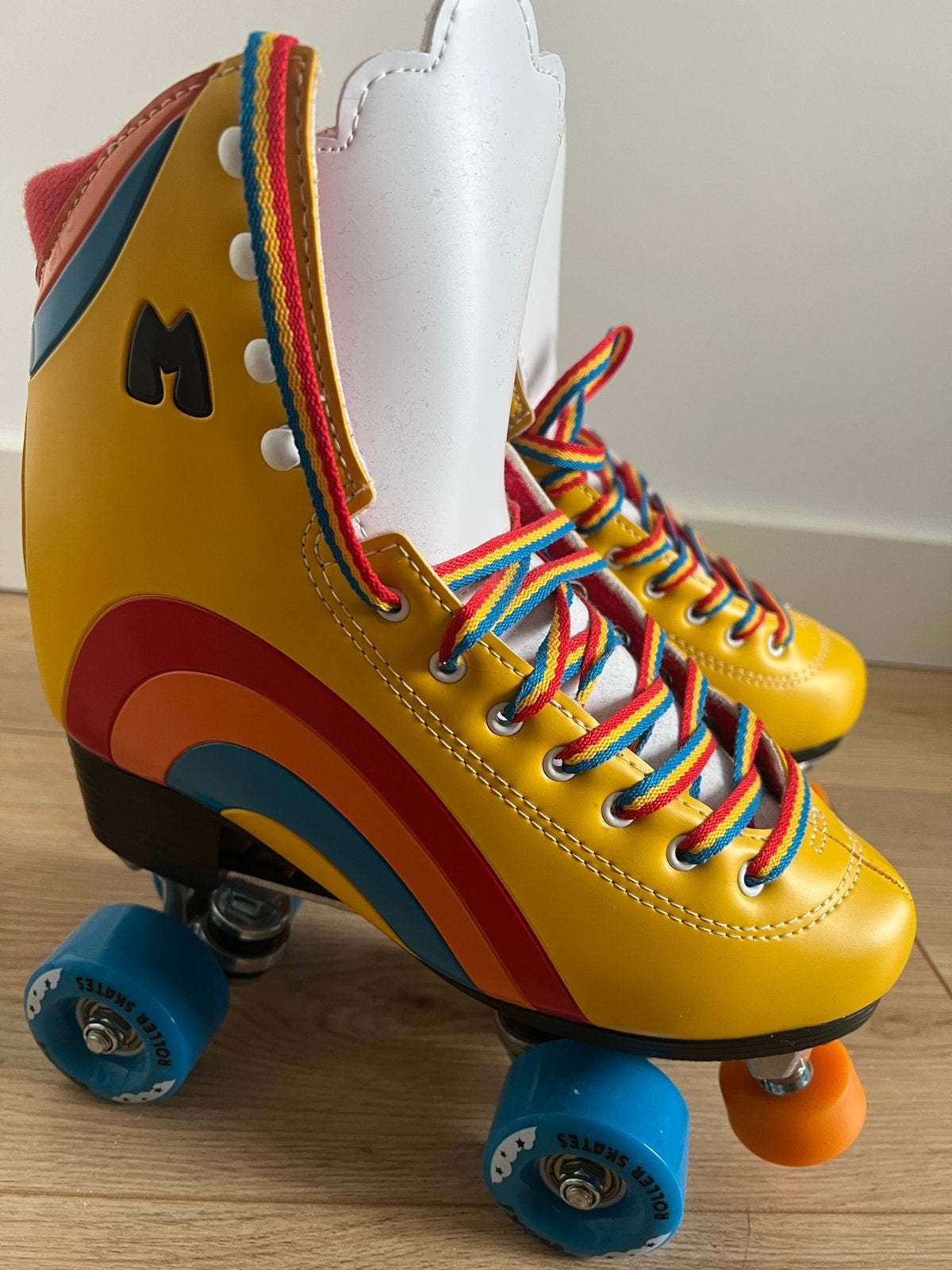 Moxi Rainbow Rider rolschaatsen (maat 39)met beschermers, Ophalen of Verzenden, Nieuw, Dames