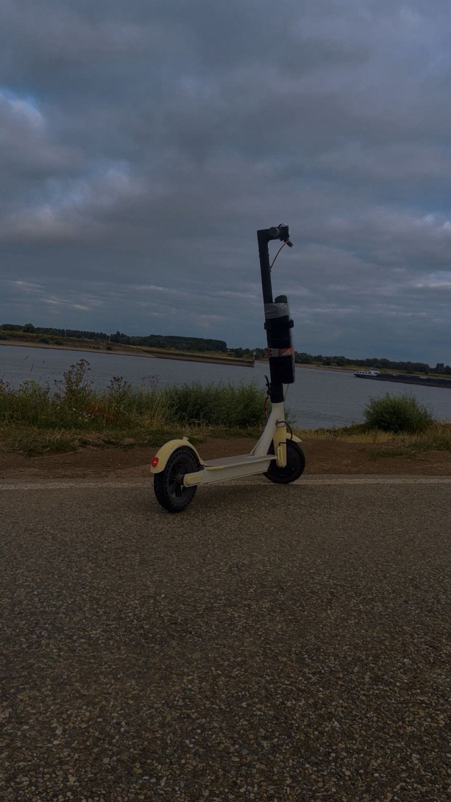 Xiaomi m365 - extra accu-MOET WEG, Ophalen of Verzenden, Gebruikt, Elektrische step (E-scooter)