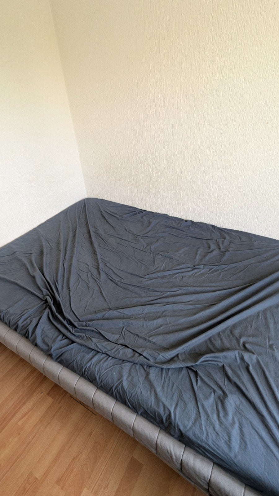 Tweepersoonsbed met lattenbodem en matras, Huis en Inrichting, Slaapkamer | Bedden, Ophalen, Gebruikt, Tweepersoons, 140 cm