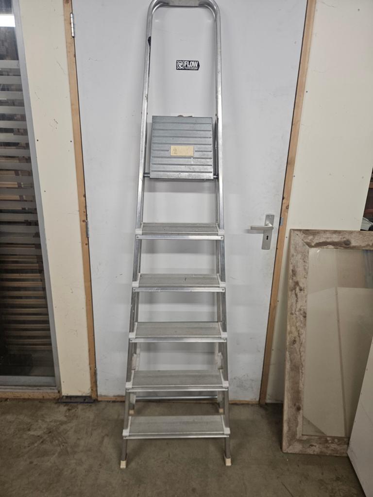 Aluminium Keukentrap huishoudtrap altrex, Ophalen, Gebruikt, Trap, Minder dan 2 meter