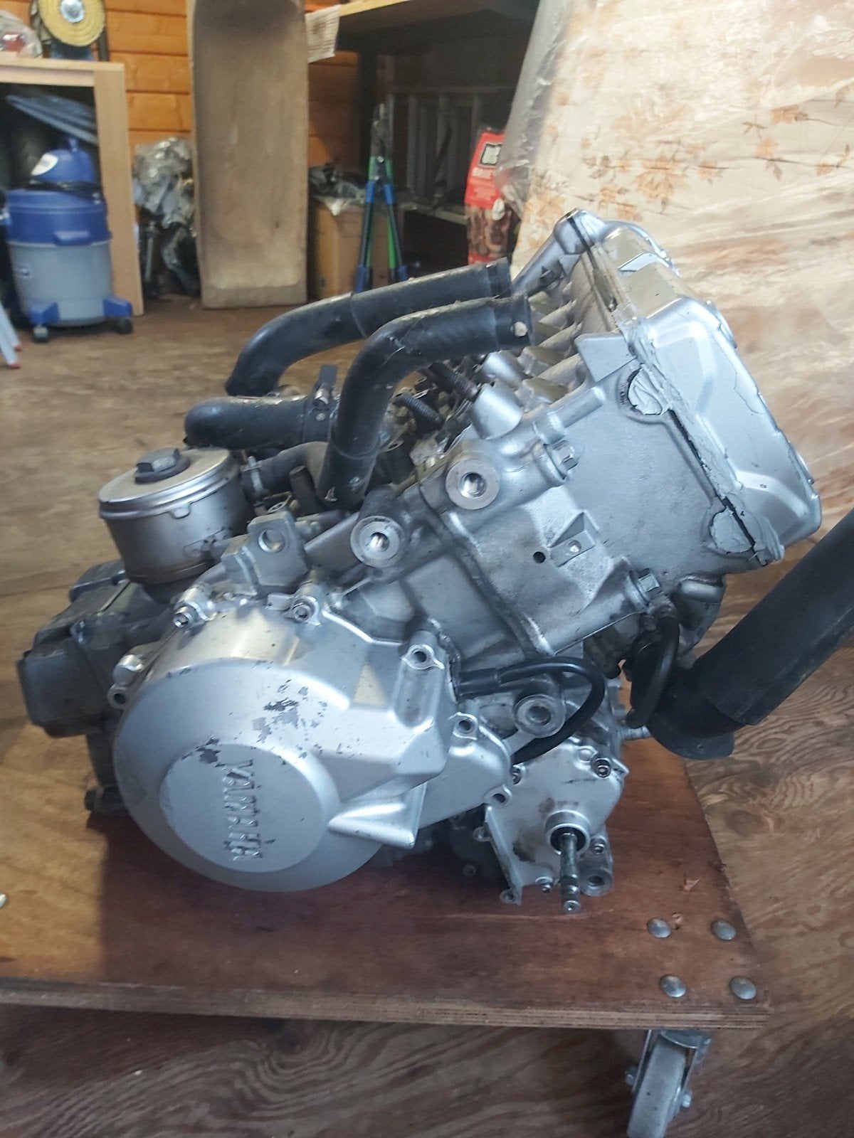 Yamaha FZS 1000 motorblok, Ophalen