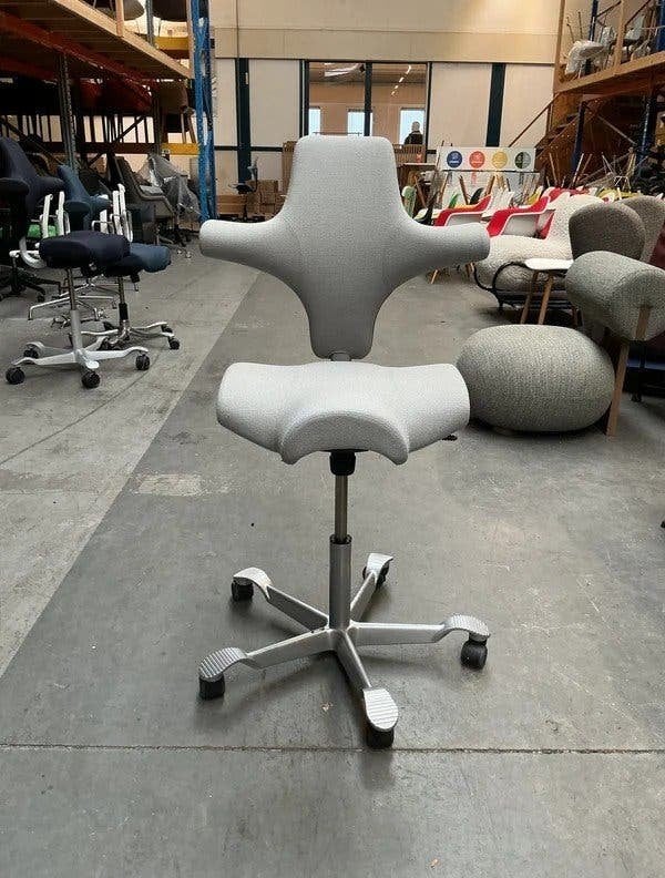 HAG Capisco 8106 Bureaustoel |Zithoogte 50-70cm| Zilvergrijs, Gebruikt, -, -, Ophalen of Verzenden
