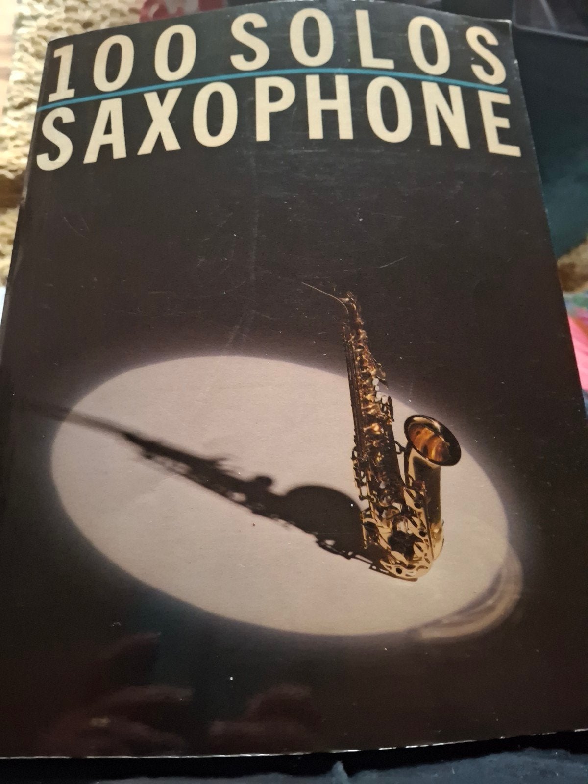 100 solo saxofoon, Ophalen of Verzenden, Gelezen, Artiest