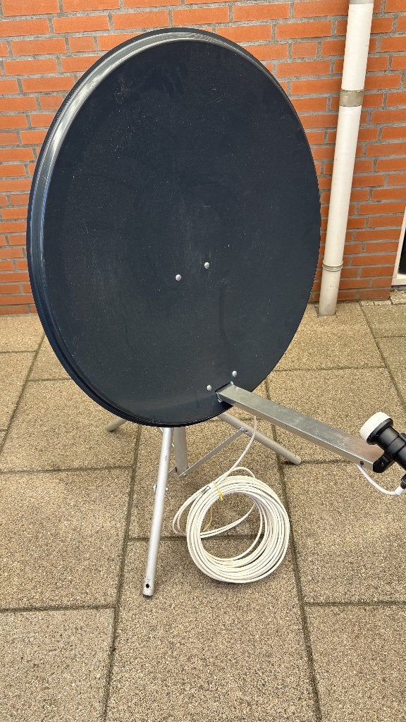 Sateliet ontvanger Edison en Triax schotel met statief, Audio, Tv en Foto, Schotelantennes, Ophalen, Gebruikt, (Schotel)antenne
