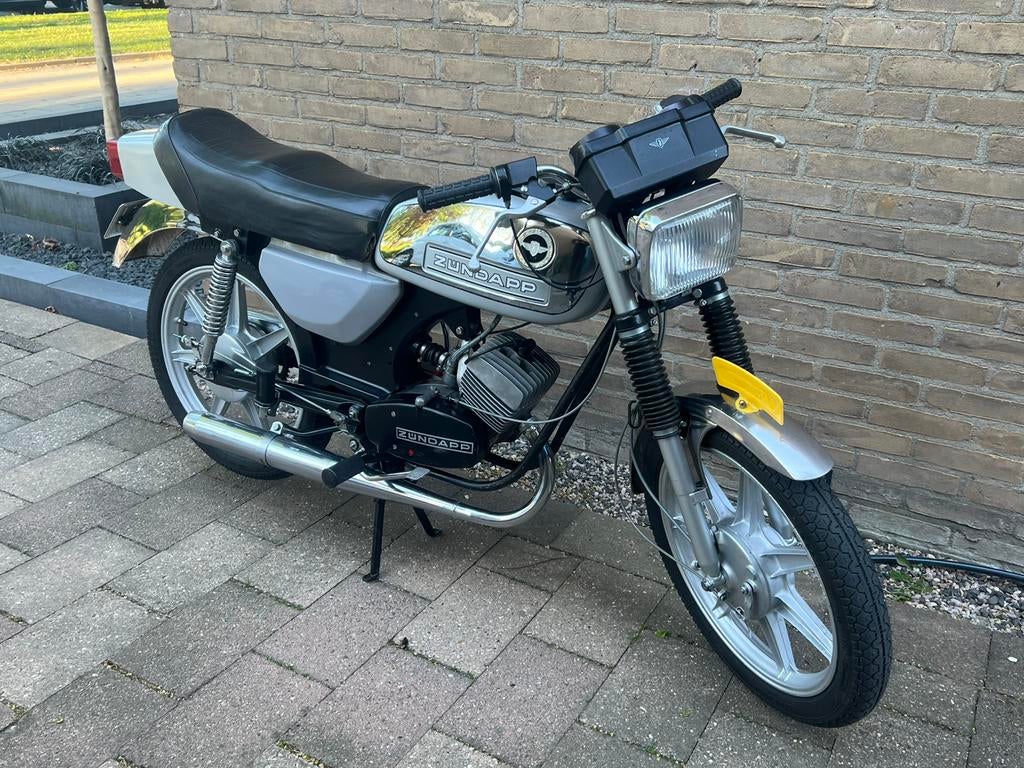 Zundapp 529 4bak, zilver. Met kenteken!, Ophalen, Gebruikt, Maximaal 45 km/u, 49 cc