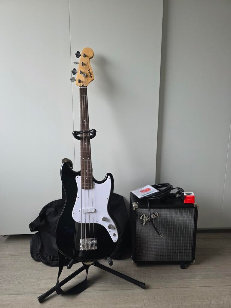 Fender basgitaar compleet, Ophalen, Zo goed als nieuw, Elektrisch