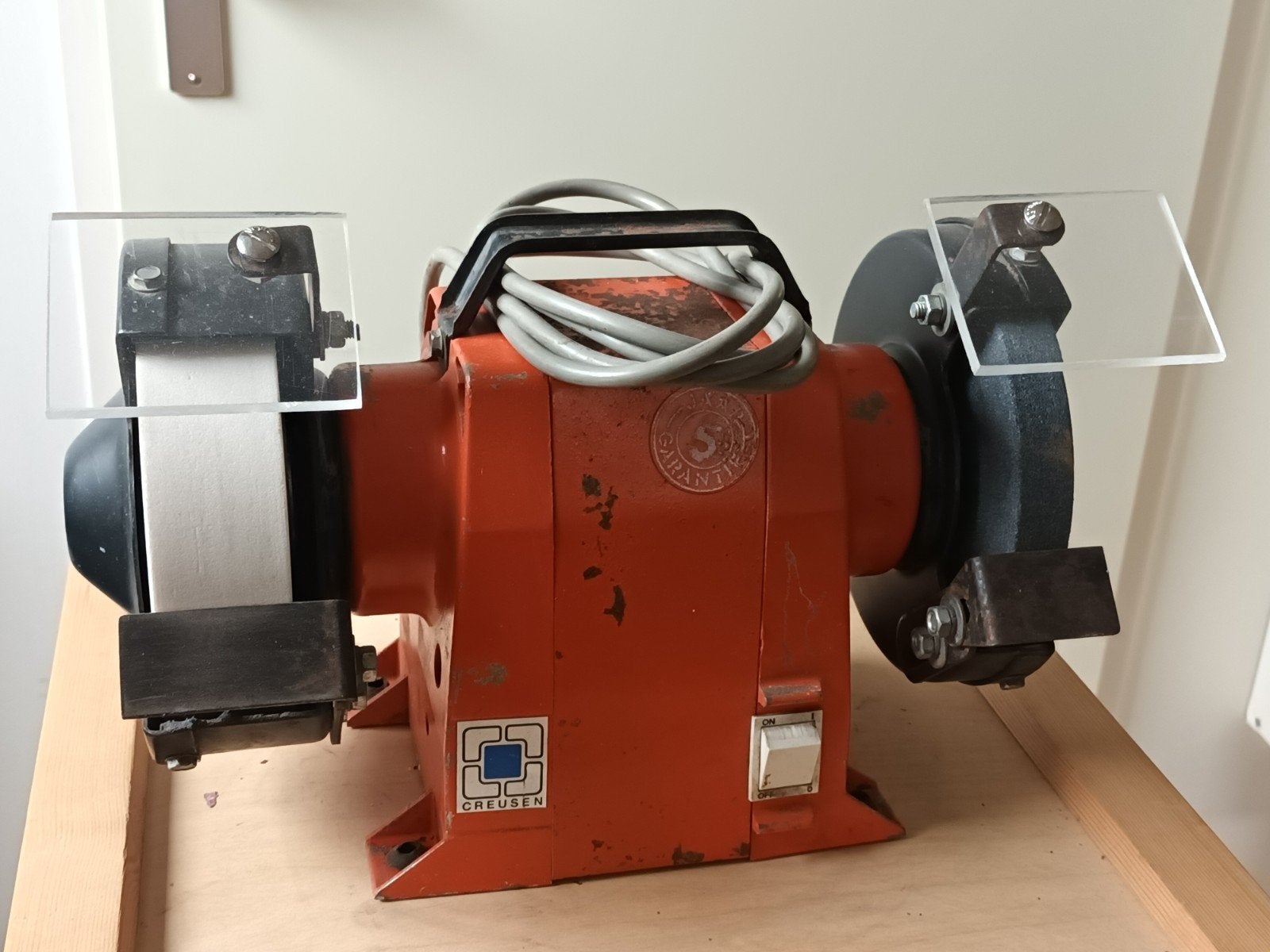 creusen slijpmachine slijpsteen, Ophalen of Verzenden, Gebruikt, Minder dan 700 watt, Werkbankslijpmachine