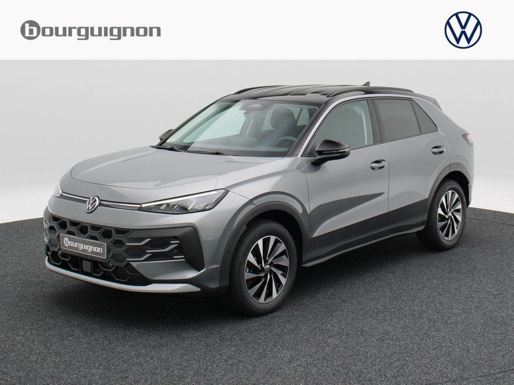 Volkswagen T-Roc Life First Edition 1.5 eTSI 116 PK | Trekha, 1498 cc, 4 cilinders, 116 pk, Zwart