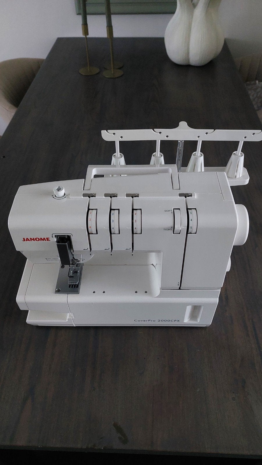 Zeer nette Janome Cover pro 2000 CPX, Ophalen of Verzenden, Zo goed als nieuw, Lockmachine, Overige merken