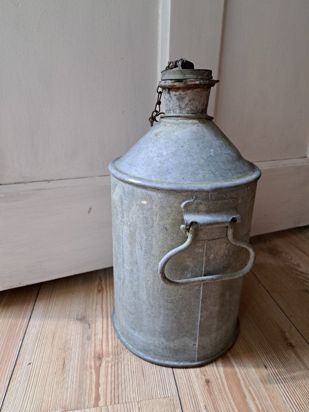 Vintage petroleum kan, Ophalen of Verzenden